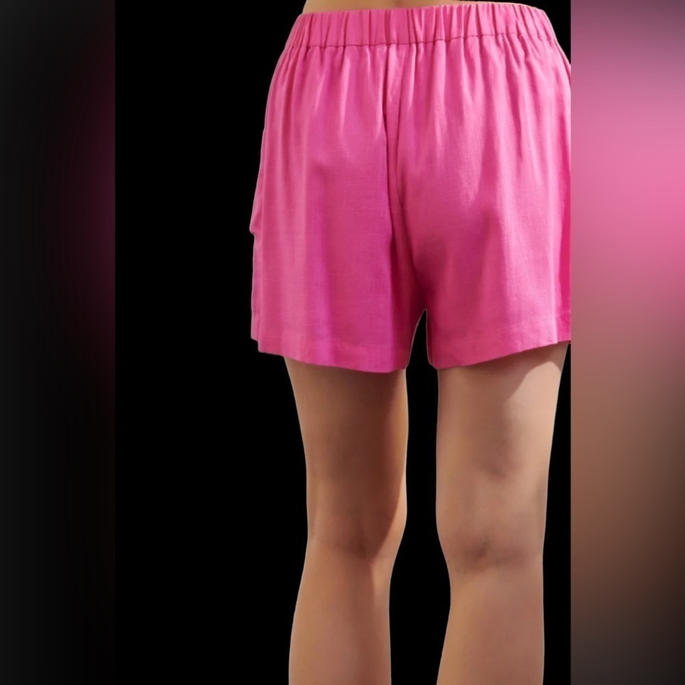 Only AMARE bubble gum pink elastic waist  snort with pockets Sz L